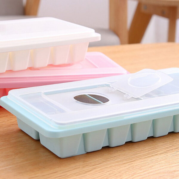 Ice Cube Tray with Lid, 16 Cubes Mould Freezer No Spill Easy To Make Ice  Cubes