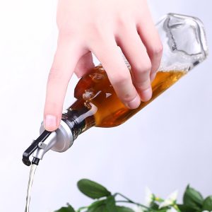 Heavy-duty Glass cruet 3 size available - Image 3