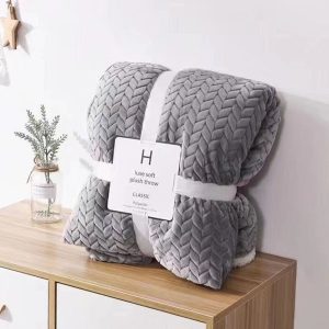 Super Soft Sherpa Blanket with Fleece - Image 12