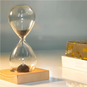 Cool Gift, Magnetic Sand Timer - Image 1