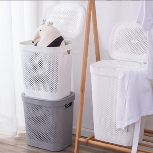 Deluxe Plastic Laundry Basket With Lid - Image 1