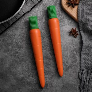Carrot Shaped Silicon Kitchen Oil Brush - Image 3