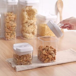 4 Pcs Set, Easy Lock Food Storage Square Shape - Image 3