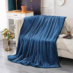 Double Color Fleece Blanket 200x230cm - Image 7