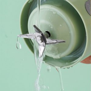 Mini Rechargeable Portable Juicer Electric Blender - Image 5