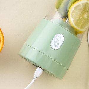 Mini Rechargeable Portable Juicer Electric Blender - Image 6