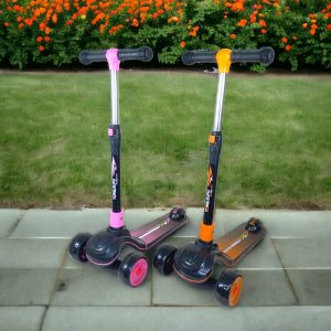 3-Wheel Scooter with Antislip Deck, Adjustable Height Handlebars - Image 2