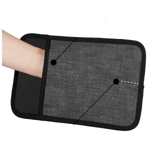 Heavy Duty Set of 4 Silicone Kitchen Oven Mitt - Image 5