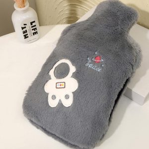 2L Hands-in Astronaut Hot Water Bottle and Cover (L32 x W20)cm - Image 2