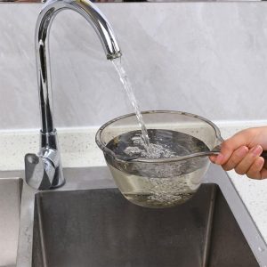 1-Pieces Transparent Water Scoops With Spout - Image 4