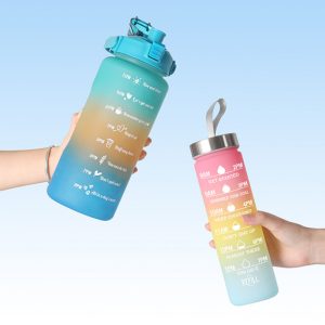 Pack of 4 Drinking Bottles, 2 L, 700 ml, 500ml, 300 ml ( Random Color ) - Image 4