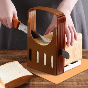 Toast Mold Bread Cutting Guide - Image 1