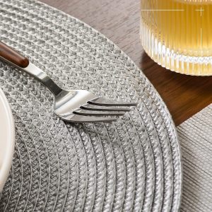 2-Pieces Round Braided Placemats Table Mats for Dining Tables 38cm - Image 3