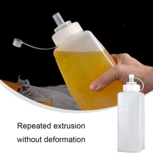 Square Plastic Seasoning Bottle 600ml - Image 7