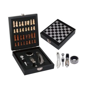 Wine Accessory Kit with Compact Wooden Case with Chess Board - Image 1