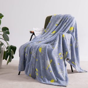 Astronaut Glow in The Dark Blanket for Kids - Blue 150cm x 200cm - Image 4