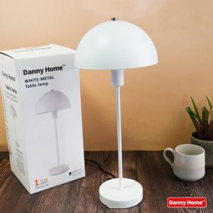 White Metal Table Lamp 46.5cm - Image 3