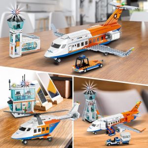 City Passenger Airplane Building Set - 697 PCS - Image 5