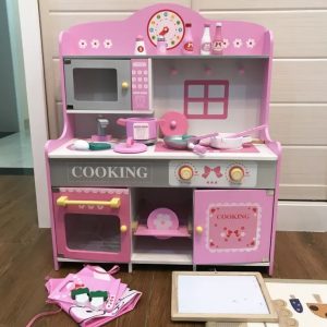 Wooden Kichen Playset With Accessories - Image 5
