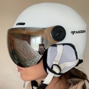 MOON Skiing & Snowboard Helmet UV Goggles - Black - Image 6