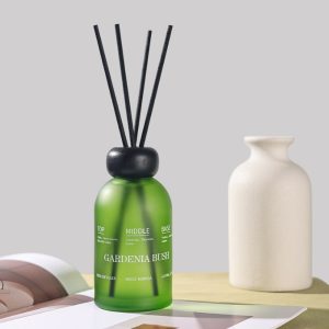 200-ML Magic Monica Reed Diffuser Set with 4 Stick - Image 3