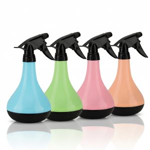 700ML Sprinkling Watering Can (1-Pcs Random Color )
