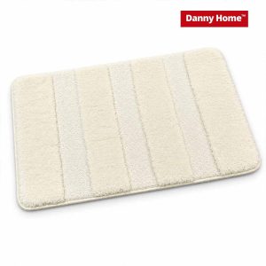 Cream Plush Floor Mat – 60 × 90 cm